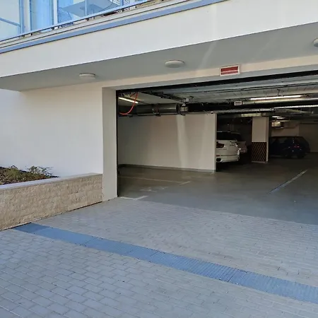 아파트 Carbona 205