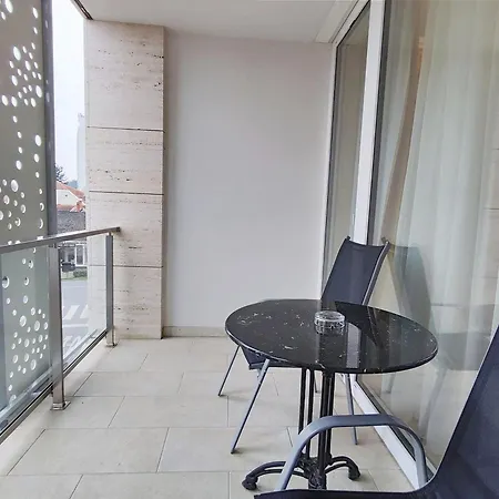 Apartment Carbona 205