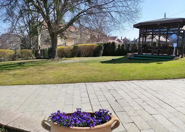 דירה Carbona 205 *